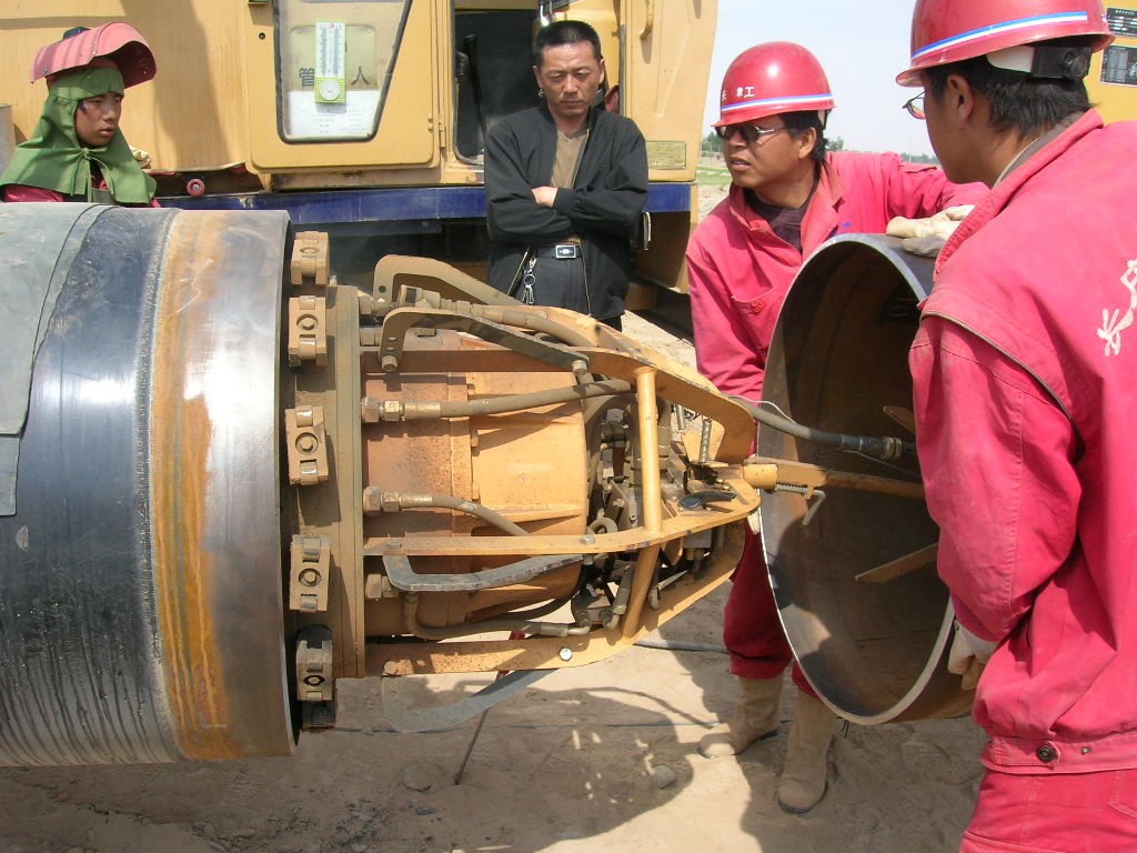 200KG Lightweight Internal Pneumatic Clamp For Long Pipeline Construction
