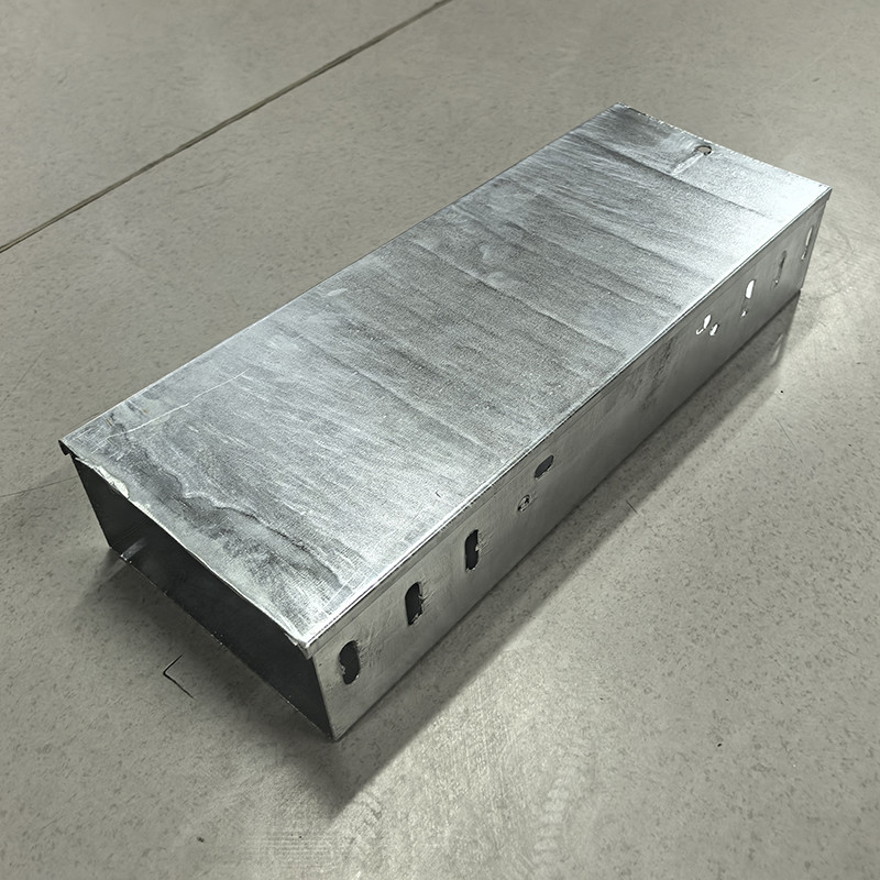 Hot Dip Galvanized Ventilated Trough Cable Tray For Indoor Outdoor Cable Management