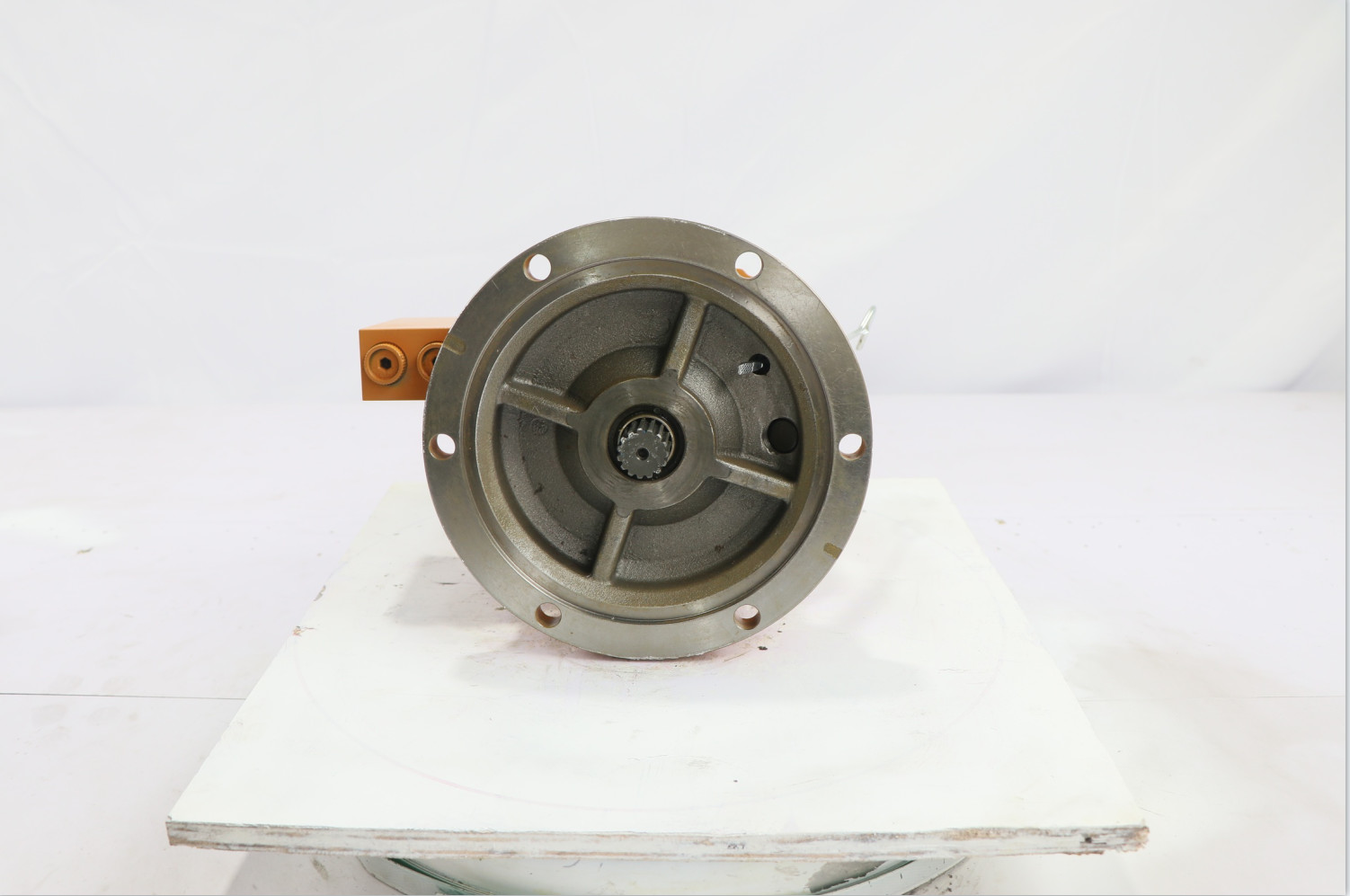 Repair Shop Excavator Swing Device , Hydraulic Slew Motor M2X63-16T DH150-R130