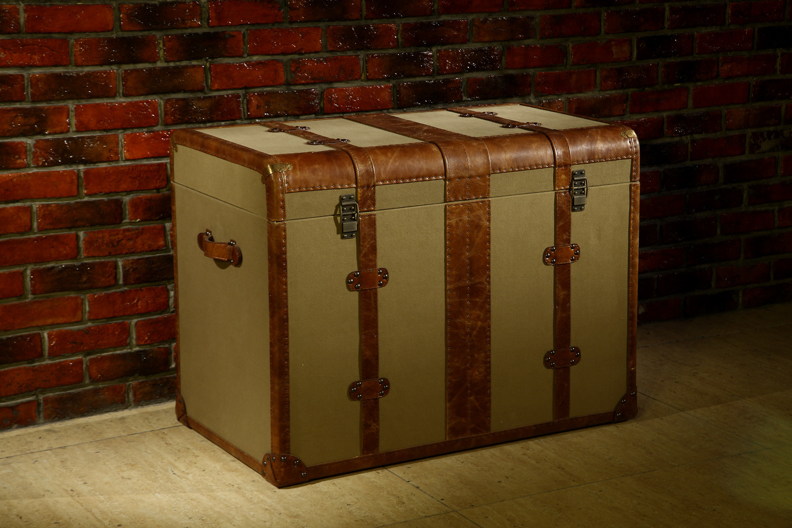 Big Beige Canvas Decorative Storage Chests And Trunks 0.435CBM Volume Plywood Frame