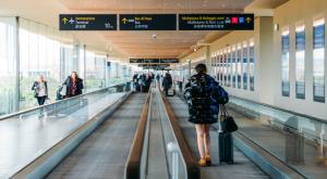 Quality 11 Degree Airport Moving Walkway VVVF Controlled Aluminum Alloy Moving Sidewalks wholesale