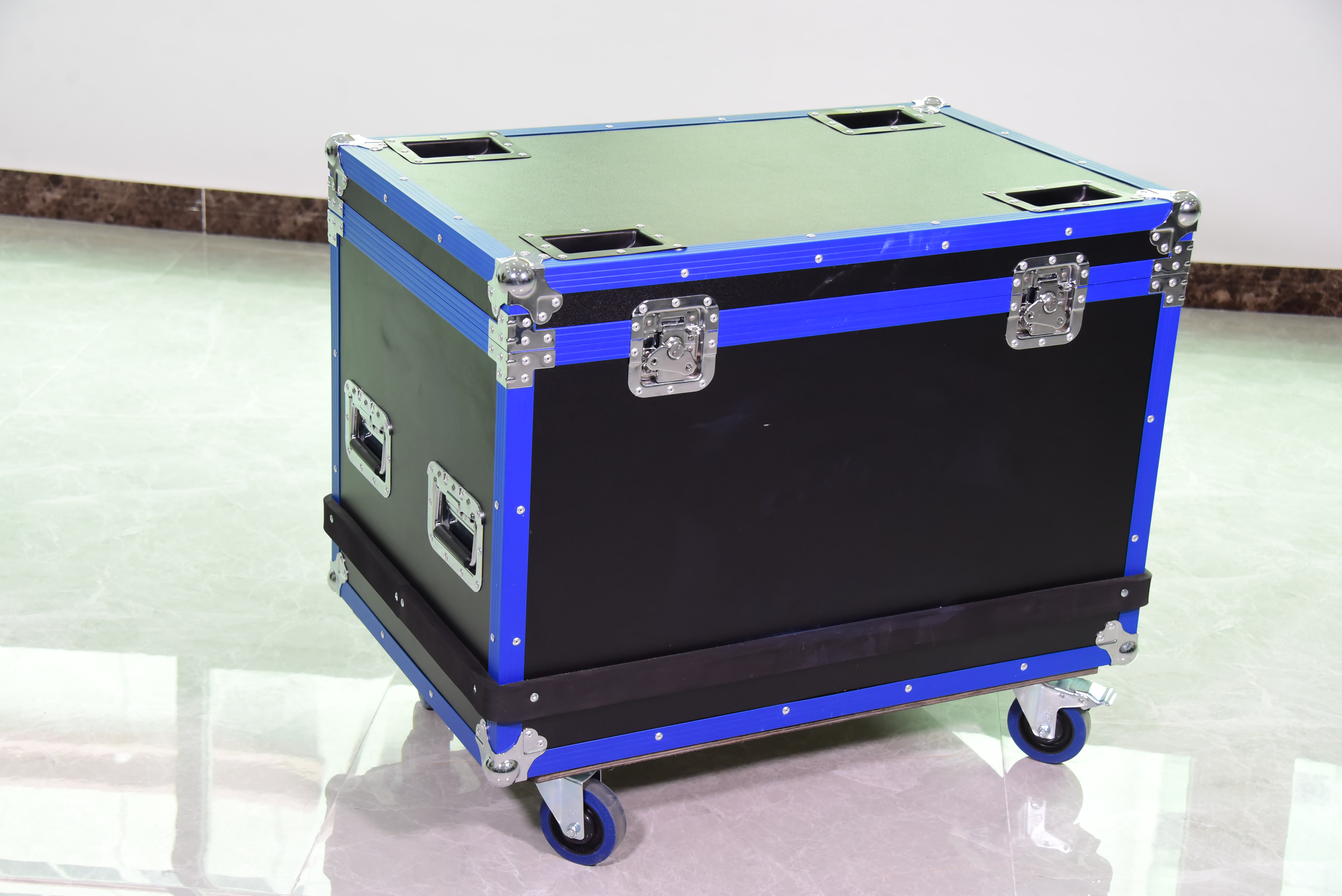 package-img