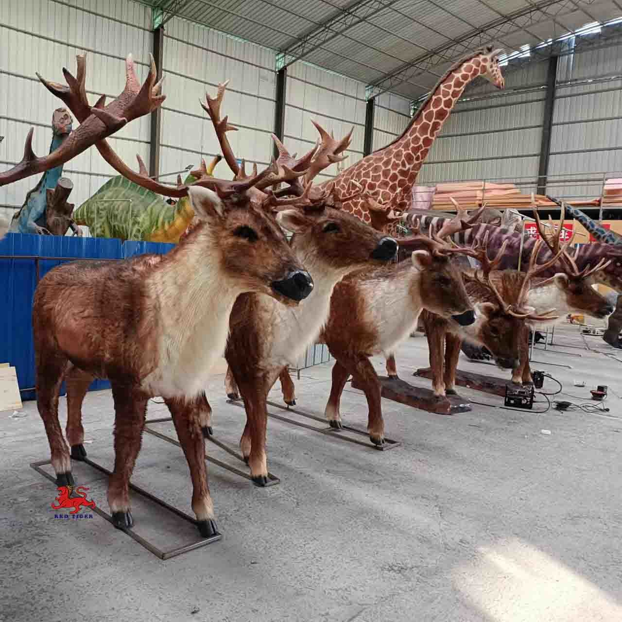 Jurassic World Realistic Animatronic Animals Elk Statue Size Customized