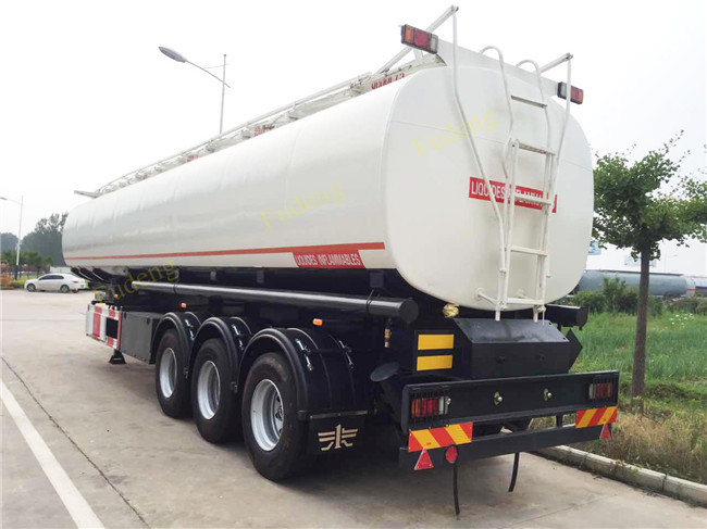 3 Axles 40000 Liters Fuel tanker semi trailers 10Compartments tanker trailers European system