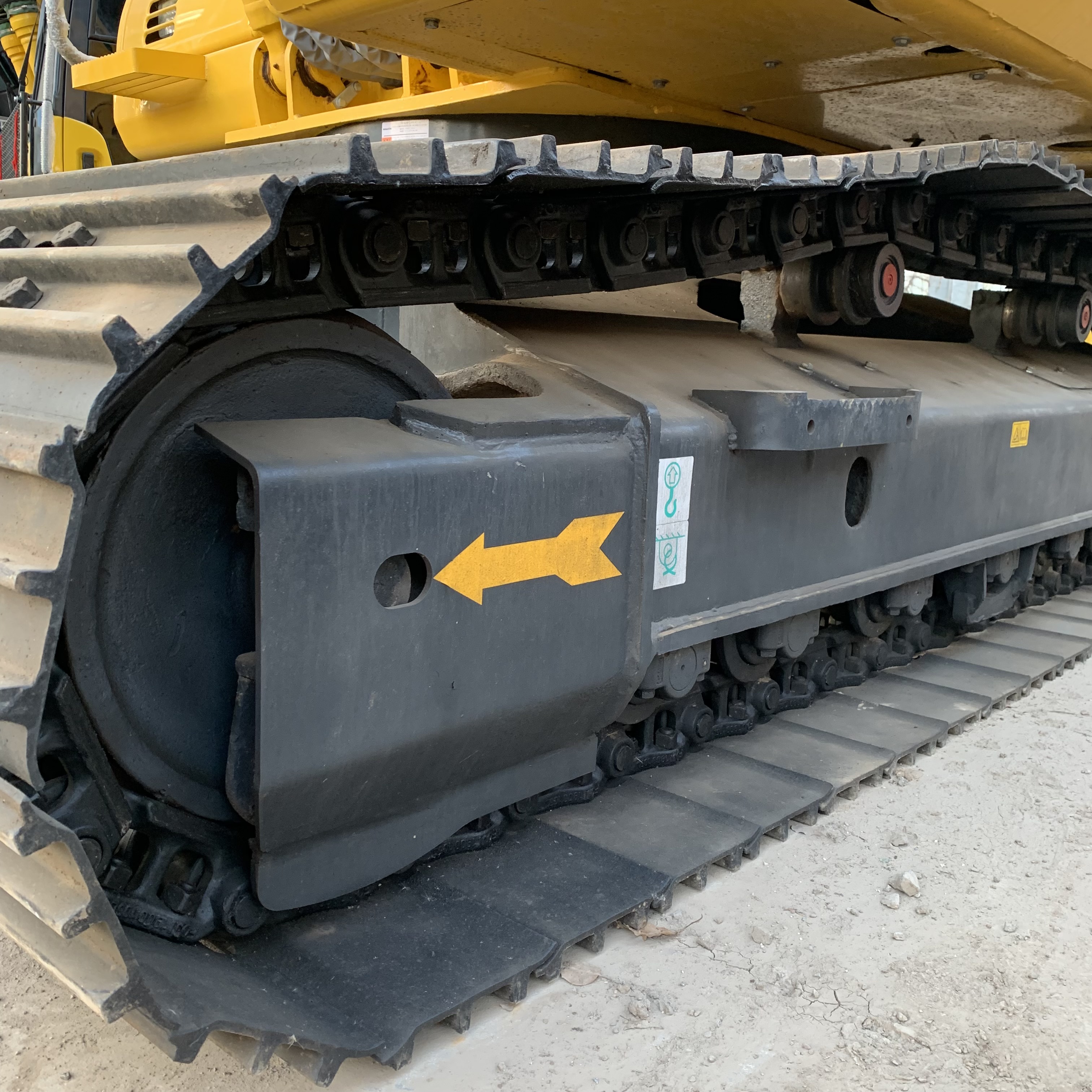 20 Ton Second Hand Komatsu PC200 PC220 Hydraulic Crawler Excavator With Low Working Hours
