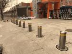 IP68 Certified Hydraulic Automatic Rising Retractable Bollards for Perimeter