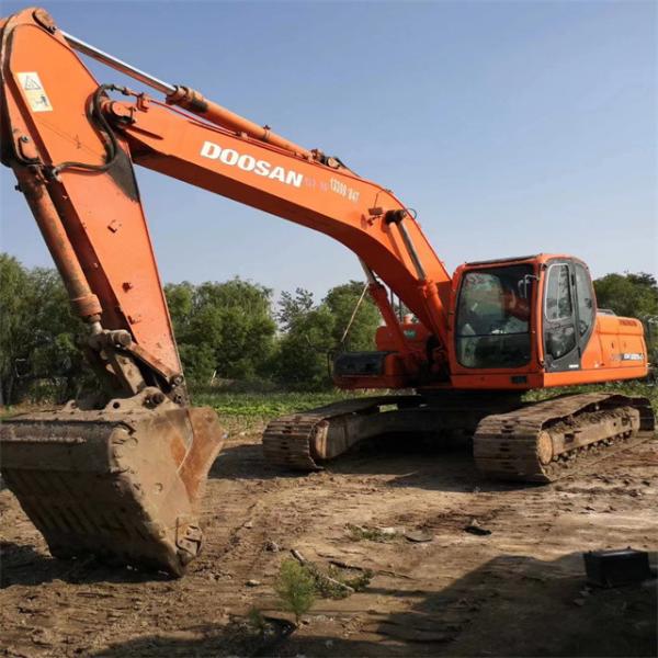 22 ton ready for work and experienced used Korea imported Doosan DX 225 LC in a