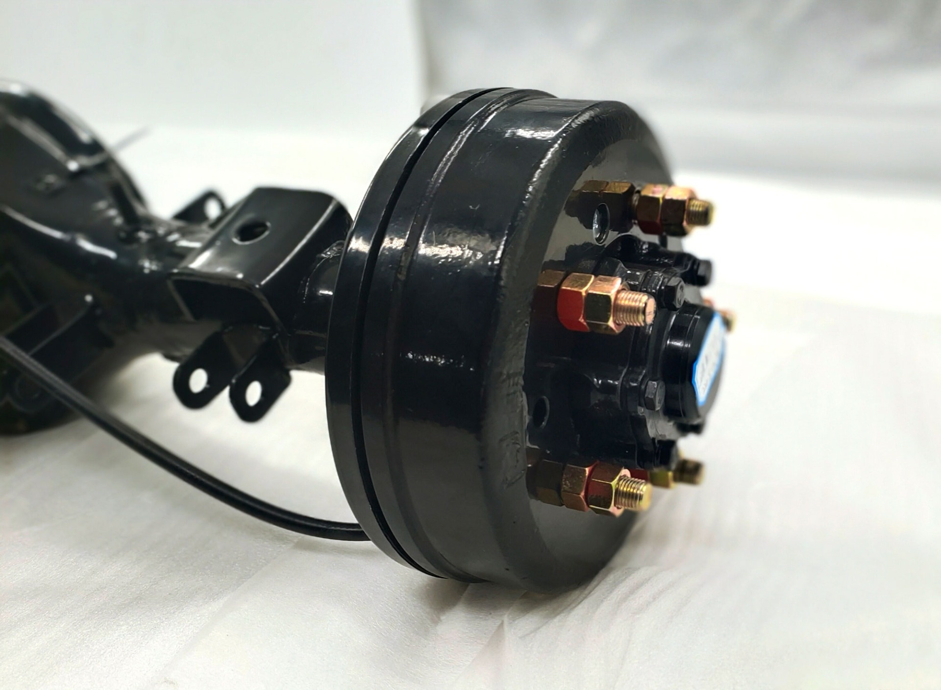 Directly from DAYANG 's in 220 Drum Oil Brake Rear Axle for Tricycle Spare Parts