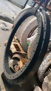 Quality New Holland E135 swing bearing YY40F00006F3 Swing Circle wholesale