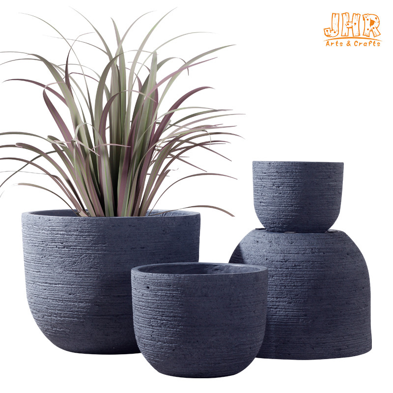 Weathered Garden Pots Clay Flower Pots Resin Outdoor Plant Pots Gray Flower Pots Fiberglass Planters
