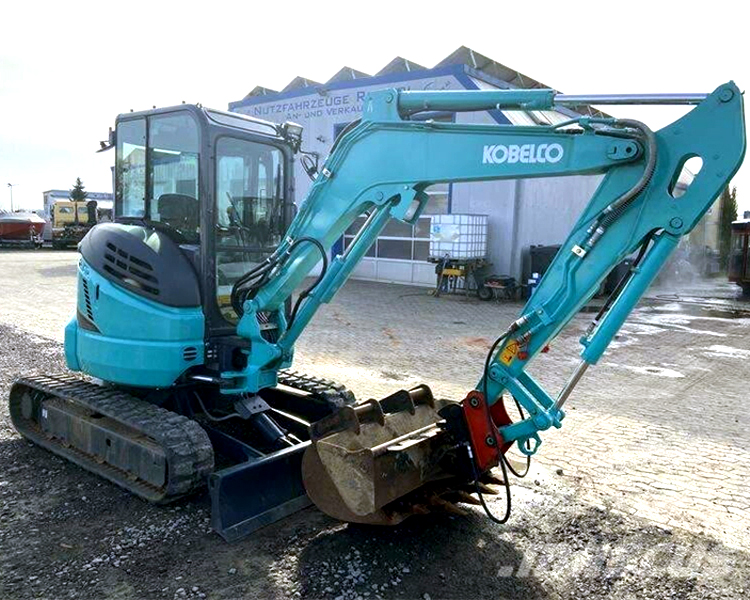 Second Hand SK50 Kobelco Excavator Track Roller with Original Hydraulic Cylinder