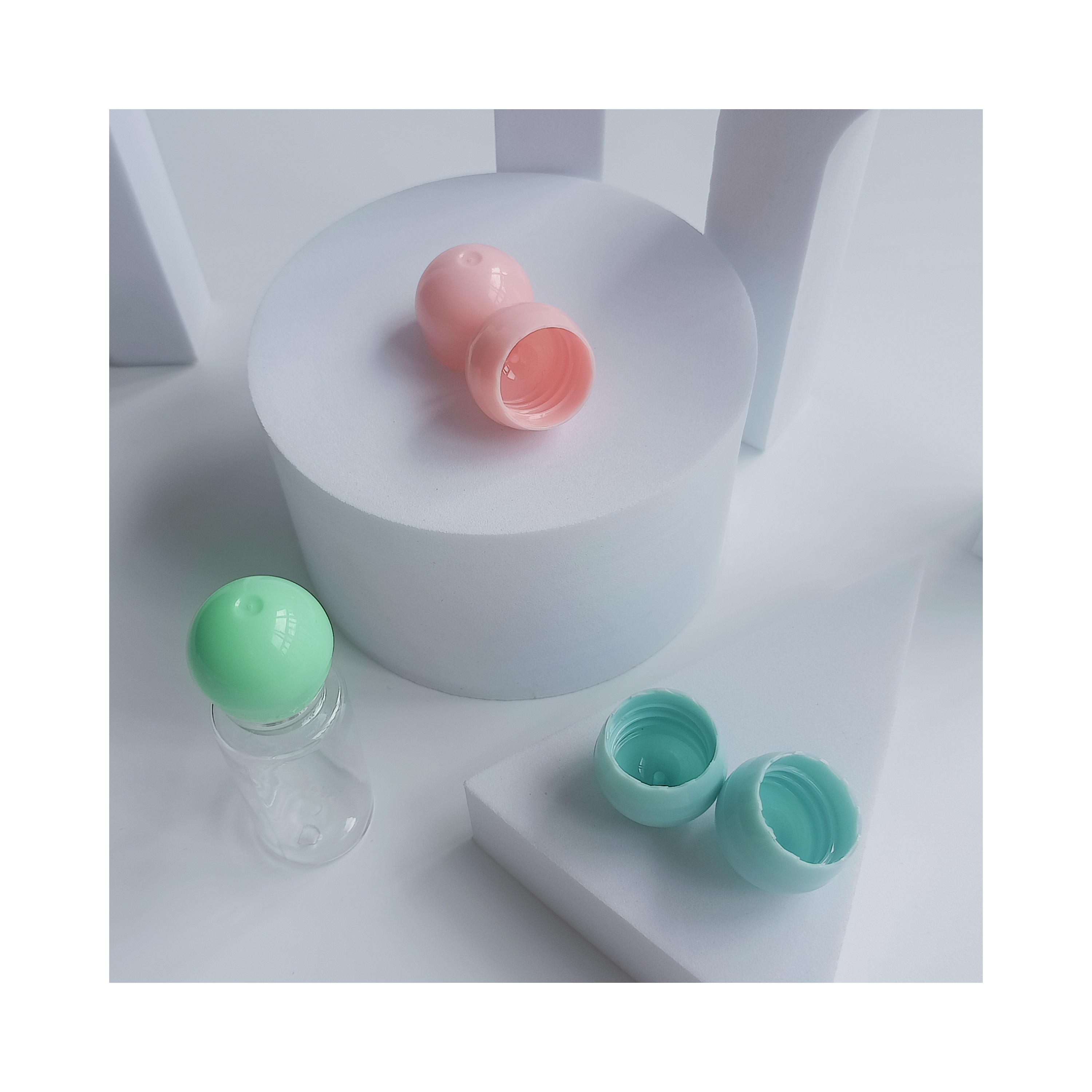 18/410 Non-Refillable Luxury Parfum Round Perfume Bottle with Color Ball Shape Cover