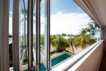 Security Aluminum Bifold Windows Silicone Sealant For Home Decor
