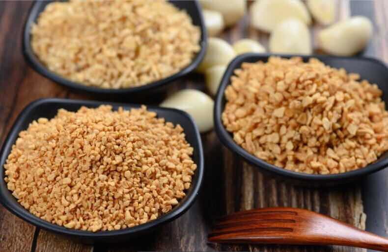Yellowish Light Spicy 4*4mm Crispy Fried Garlic