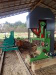 MJ3210 Vertical Woodworking Bandsaw Mill With Electric Log Carriage