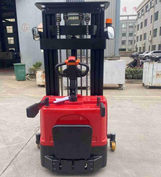 1500kg 1.5 Tons 4000mm 4 Meters Full Electric Stacker With Pedal For Transport