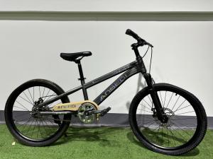 Quality 6 Speed mens mountain bike Shimano Tourney Derailleur 21 Gear Suntour XCT Fork wholesale