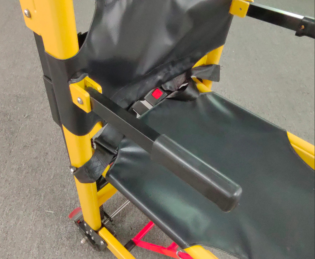 Aluminum Alloy Manual Crawler Type Stair Stretcher Foldable Lightweight For Hospital Patient Transfer