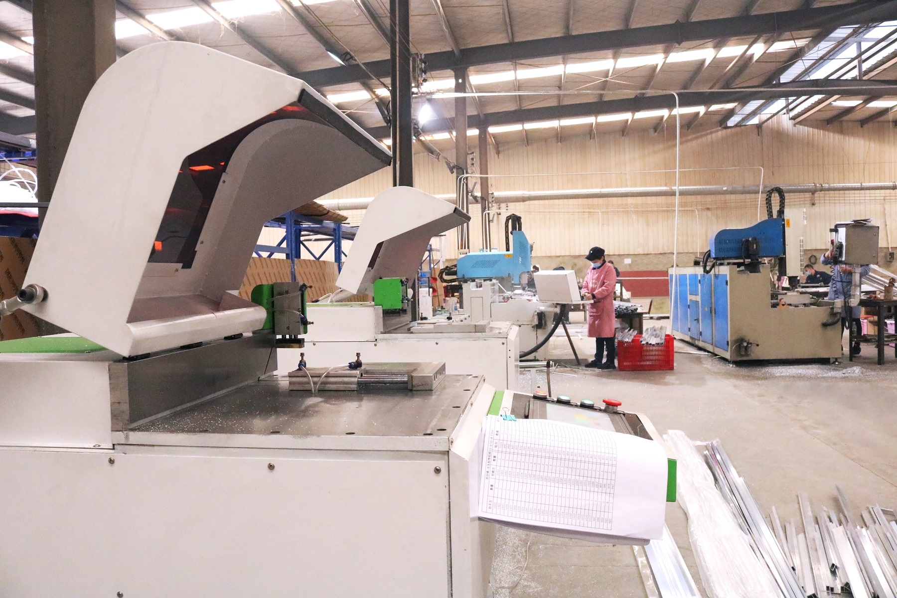OEM Extruded Aluminum Profile Industrial custom furniture hardware 5000mm