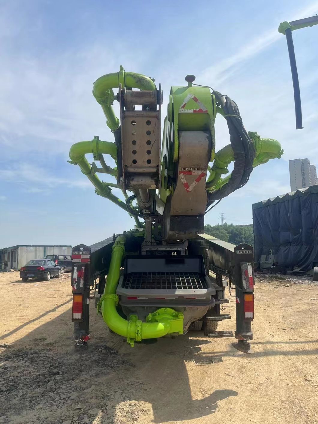 Zoomlion Used Concrete Pump Truck 56m Concrete Boom Pump with Mercedes Benz