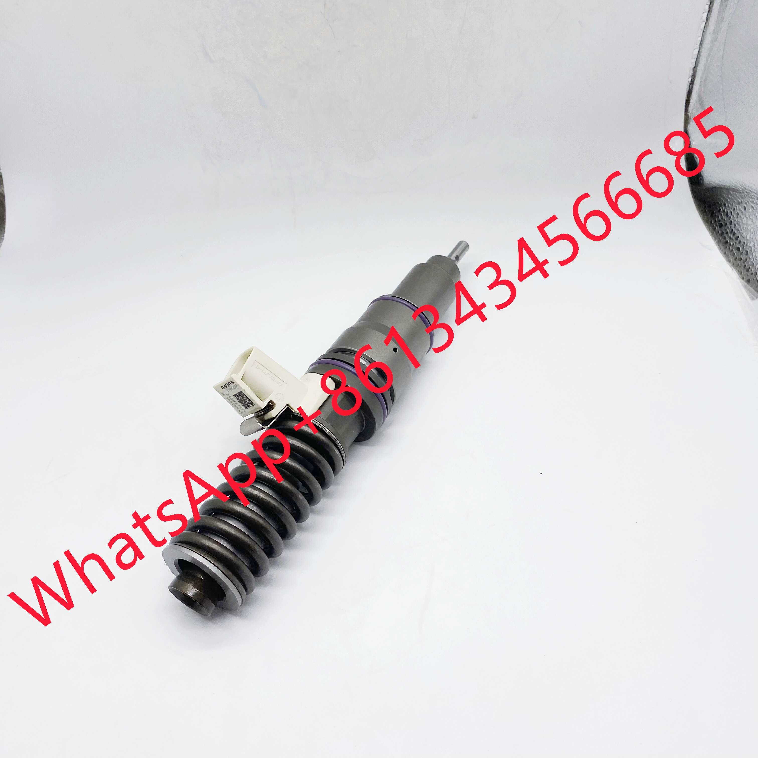 Top Quality 21977918 22254568 74 22 254 568 7422254568 BEBE4P02001 BEBE4P03001 Diesel Fuel Injector