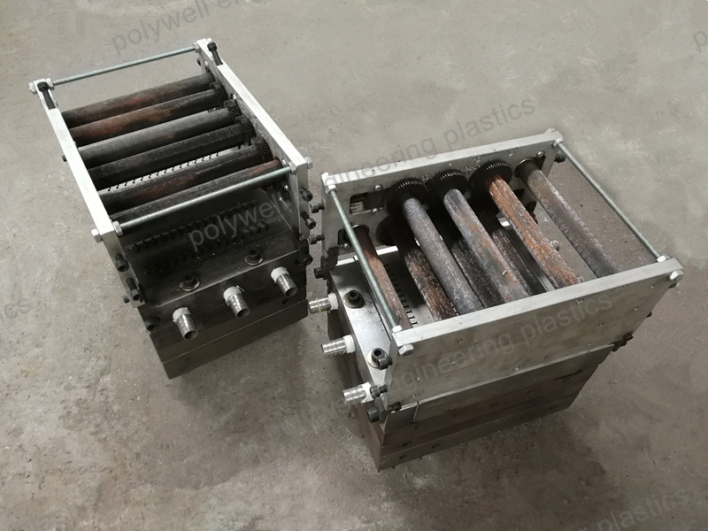 PA66 Plastic Extruding Moulding Dies for Thermal Break Strips Extruder Mold