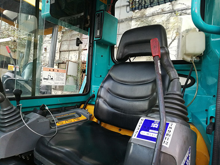 Crawler excavator Used KUBOTA35 KXU35/ second-hand Japan engine KUBOTA KX35 KX U35 35