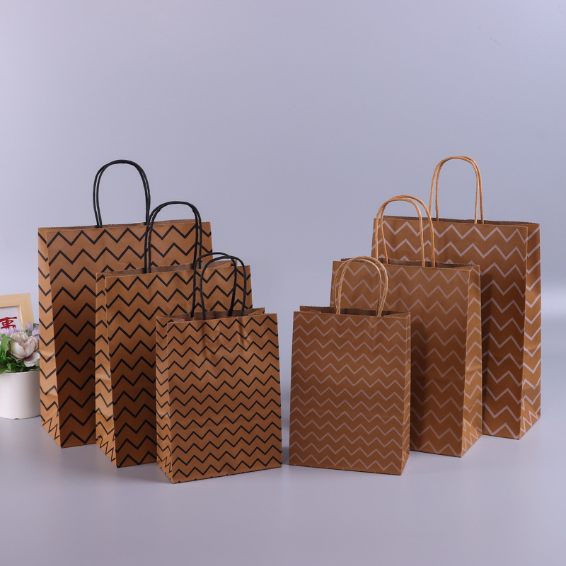 Eco Friendly Luxury Folding Kraft Paper Shopping Bag with Custom Color Reasonable OEM