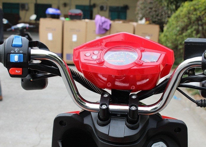 4 Stroke Engine and 125cc-150CC GY6 Engine Capacity 150cc gas scooter