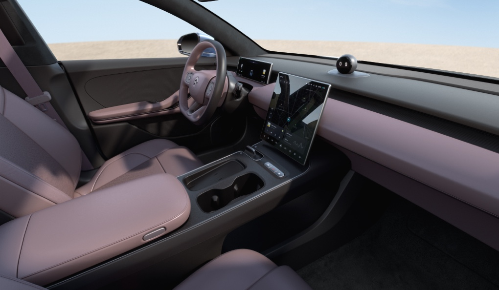 NIO ET5 Pure Electric EV Car with 490PS Maximum Power and Multiple Color Options