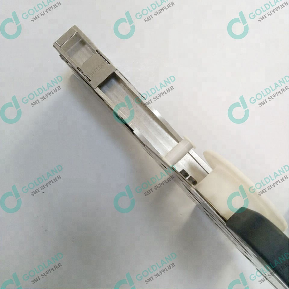 SMT machine parts 32mm MOTORIZED feeder for IP3 QP242E QP3 XP2 FUJI smt pick and place machine feeder KDE-3200