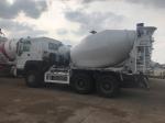 8L Concrete Construction Equipment / 9m3 Concrete Mixer Truck With Pump Self -