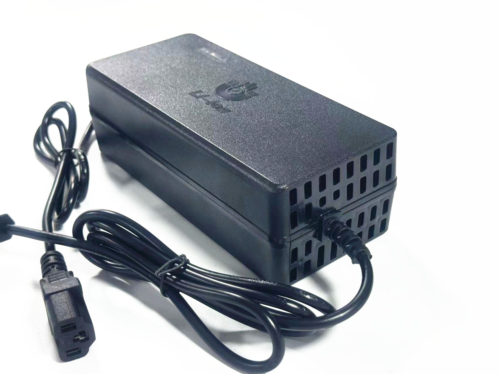 110V 220V Input Voltage 60V 71.4V 17s 3A 5A 8A 10A Lithium Li-ion Battery Charger for Electric Tool and E-Bike Scooter