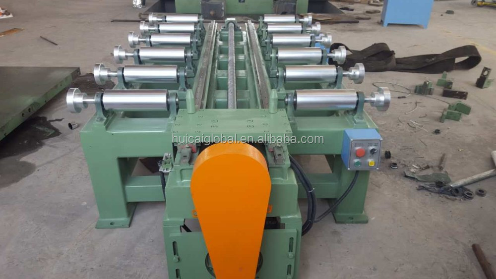 Plate Vulcanizing Press Machine for Rubber Mat Production in Manufacturing Plant