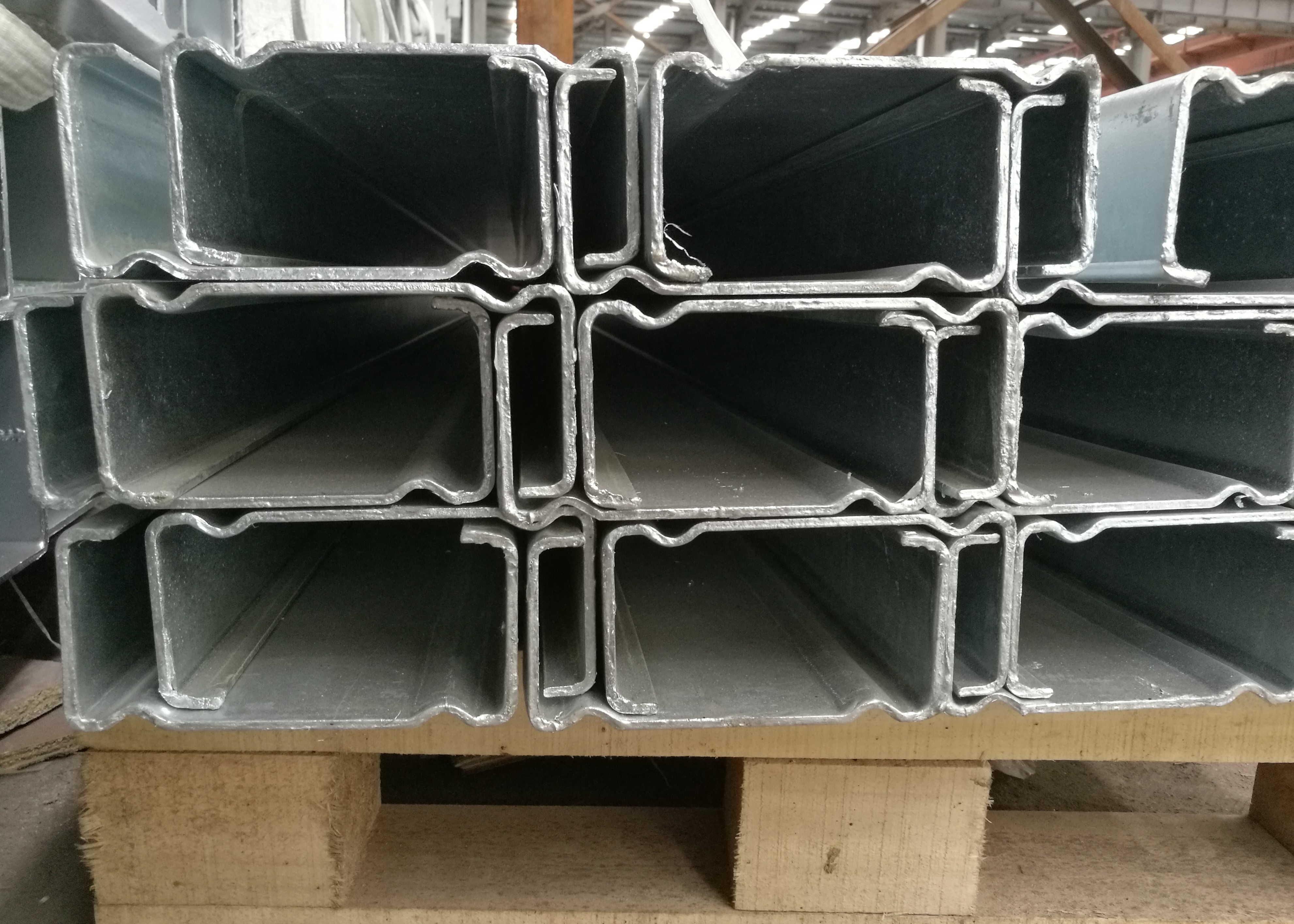 High Toughness Galvanized Steel Channel , 150*100 Cold Rolled C Channel