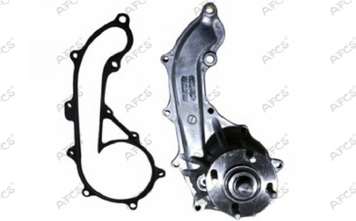 Hiace Hilux Land Cruiser 16100-79445 Car Engine Water Pump
