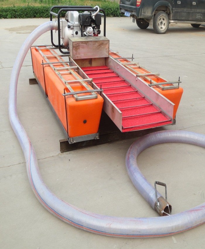 River Portable 7hp Small Gold Dredge Water Flow 35m3/H Mini With Highbanker