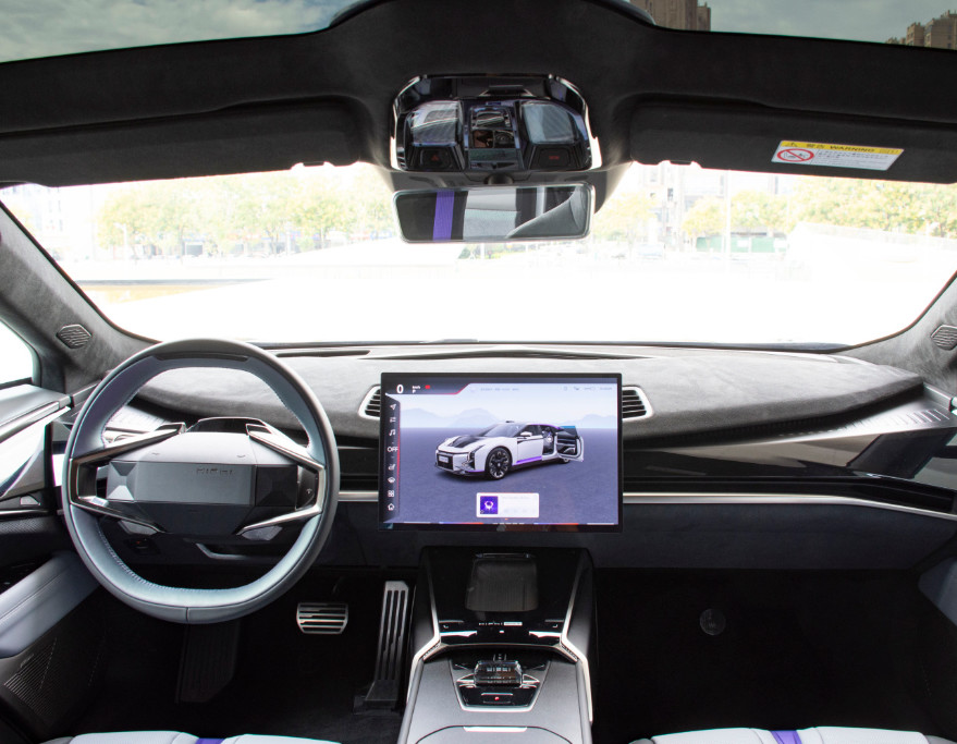 Hiphi Z 2023 5-seater Version Pure Electric 705KM 4 Door 5 Seats Sedan