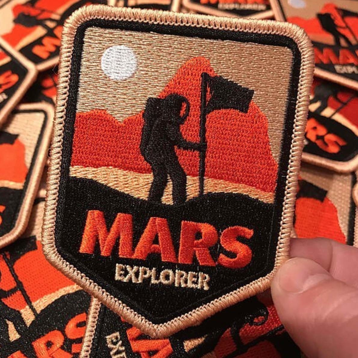 Sew On Badges For Clothes Personalized Overcoat Custom Embroidered Badges