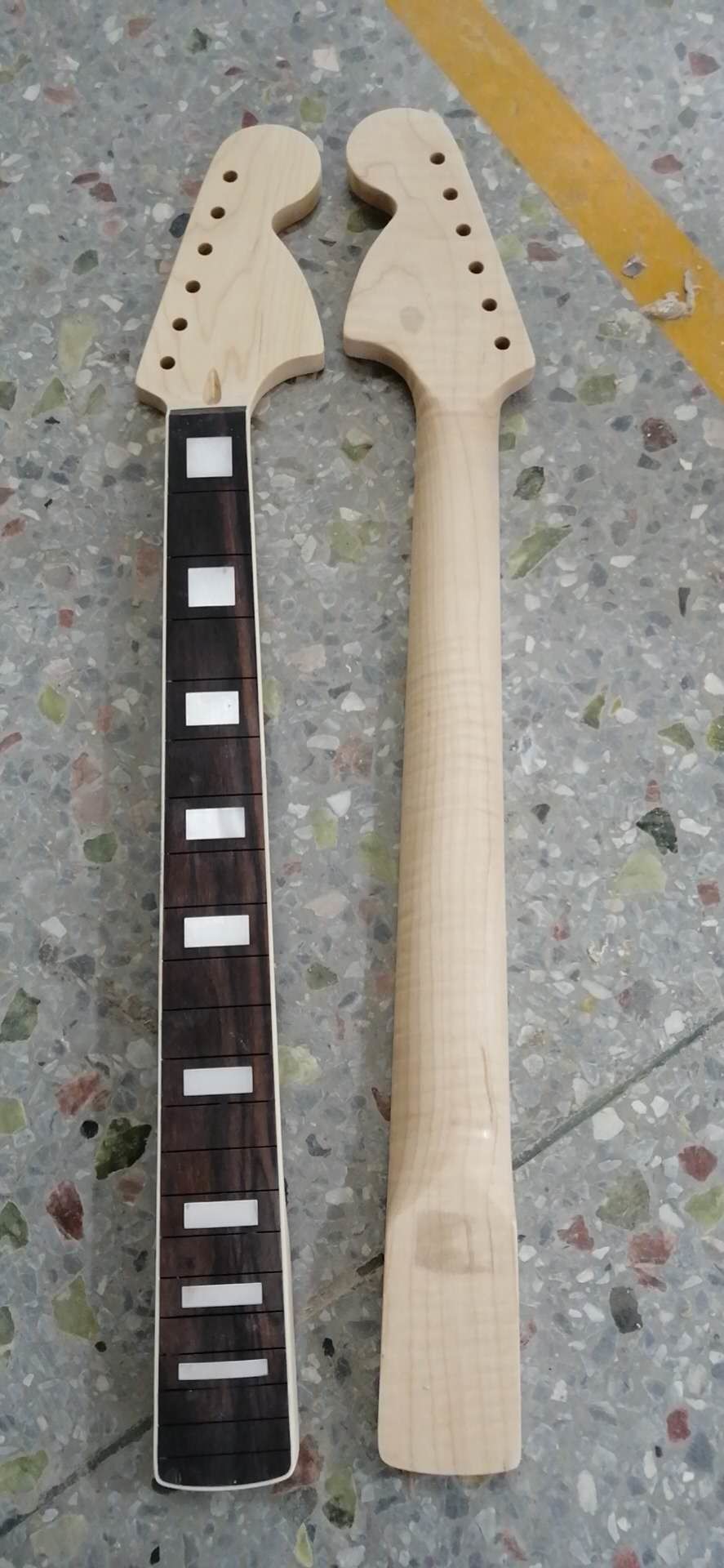 Custom Grand 22 Fret Roasted Maple Electric Guitar Neck for Handmade Tele Guitar Kits Gloss Finished with Bone Nut