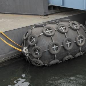 Quality CCS Floating Yokohama Pneumatic Rubber Fender For Boat Protection wholesale