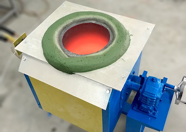 High Frequency 2500C Industrial Melting Furnace For Aluminium Melting