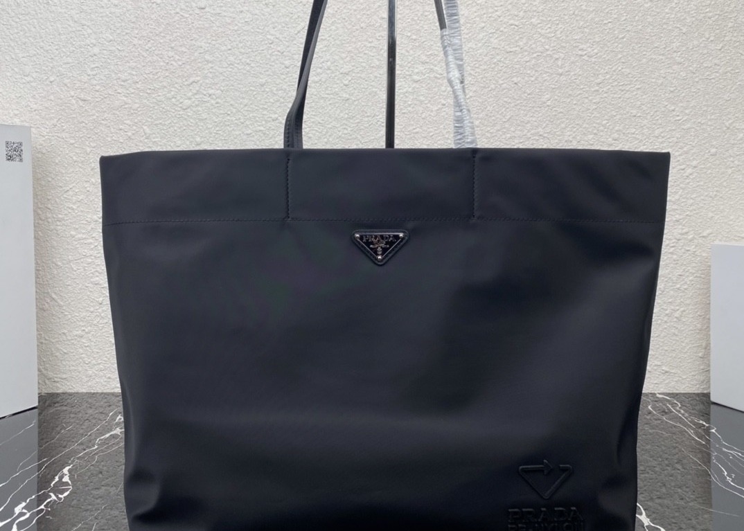 High Capicity Convenient Apricot Nylon Tote Shopping Bag Eco Friendly