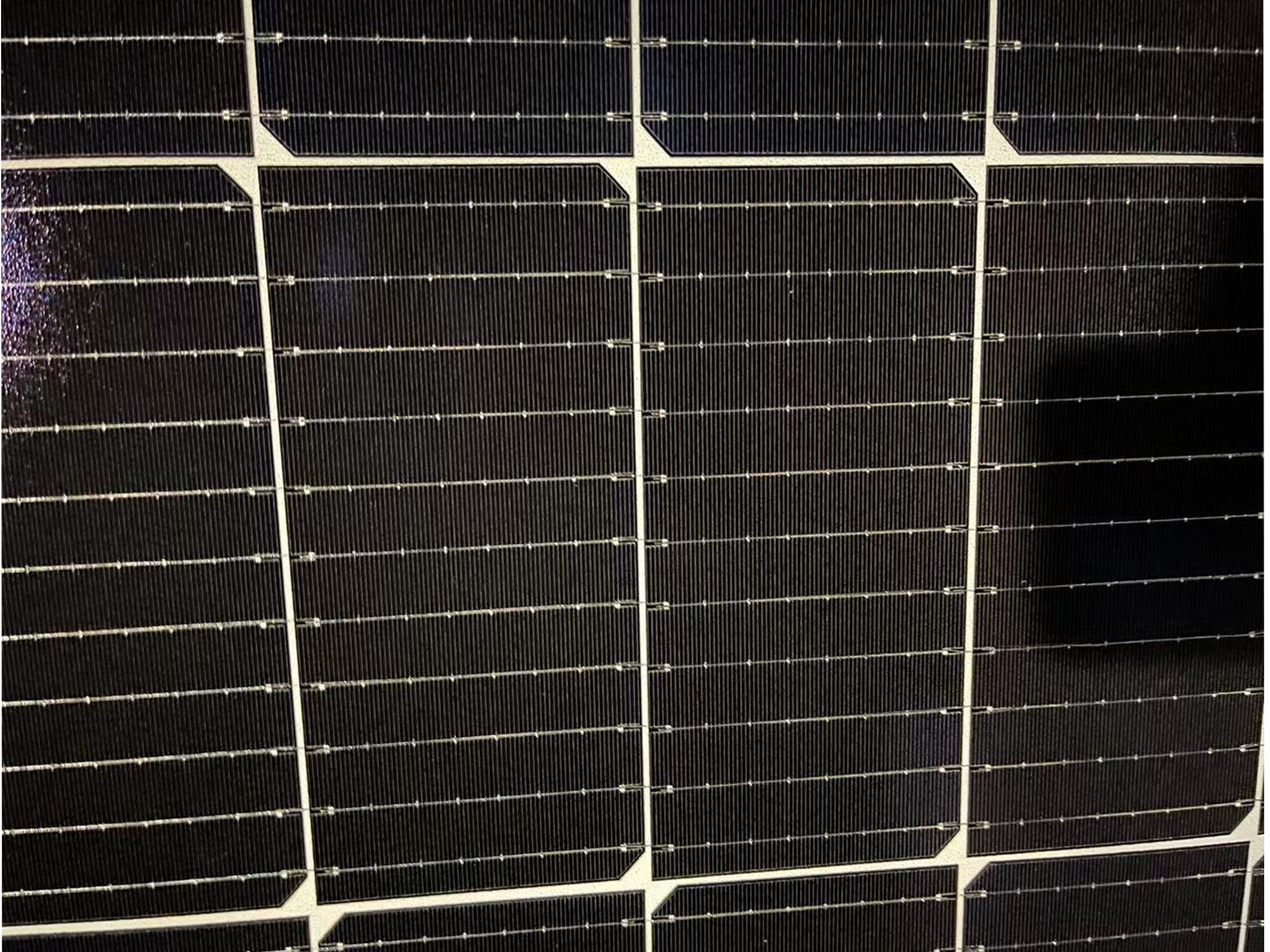Ja Mono Perc Half Cut Bifacial Solar Panel B Grade