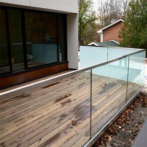 Quality Weatherproof And Stylish Aluminum Glass Fence With Tempered Panels For Clear Views wholesale