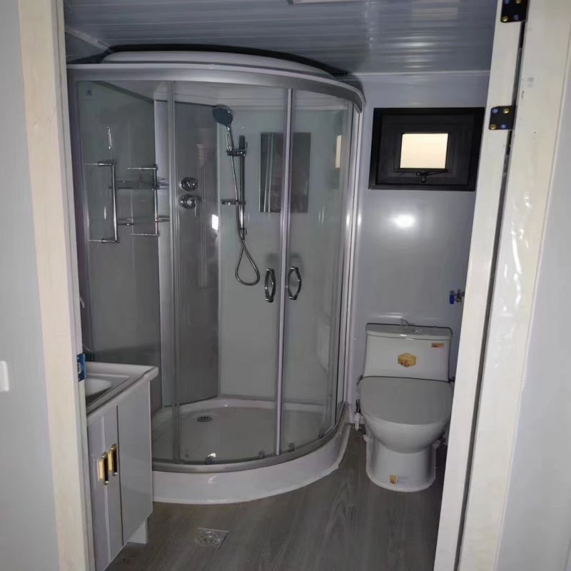 Expandable 3 Bedroom Prefab Container House Insulated Mobile Villa