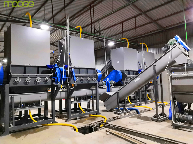 PVC EVA Plastic Grinder Machine 2000kg/H Plastic Scrap Grinder Machine