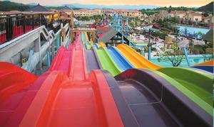 Quality Amusement Park Big Water Slides Custom Size With Water Pump Accessories wholesale