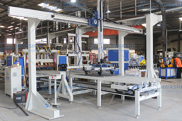 Advanced Automatic Wire Shelf Welding Machine For Wire Mesh Deck Shelving Production Line