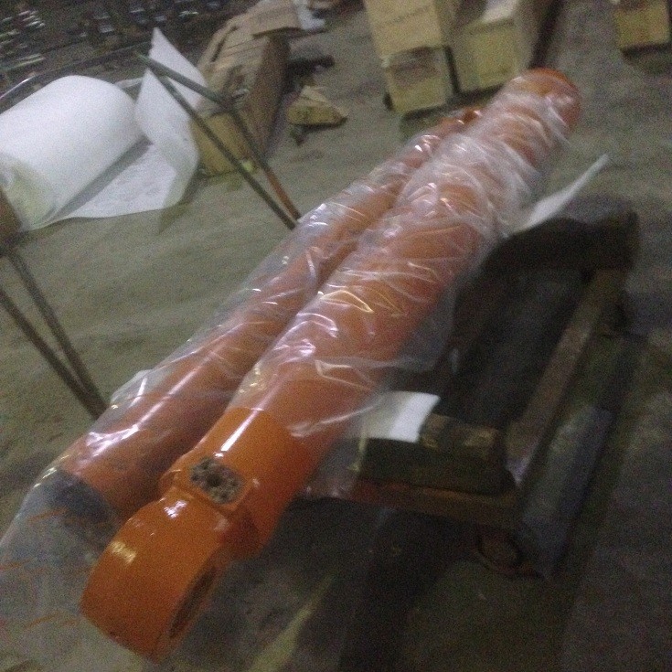 Hitachi ZX330-3 arm hydraulic cylinder tube